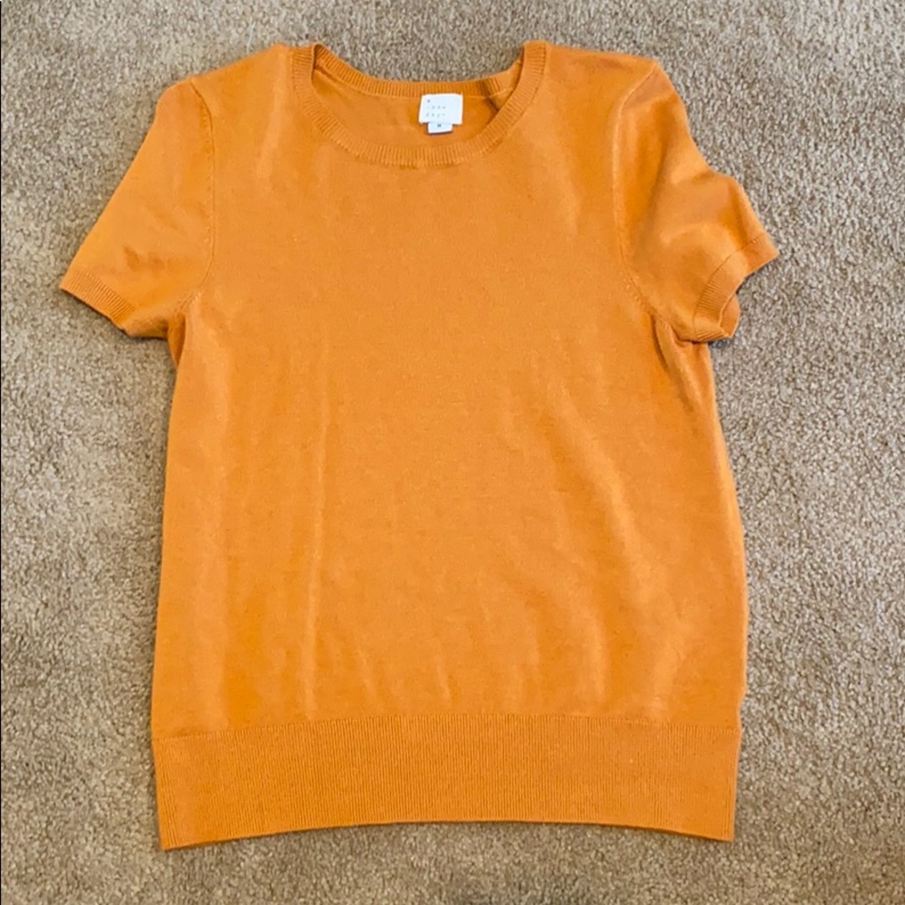 Orange/gold short  sleeve sweater